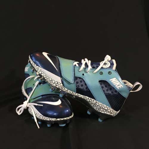 Custom UNC Cleats