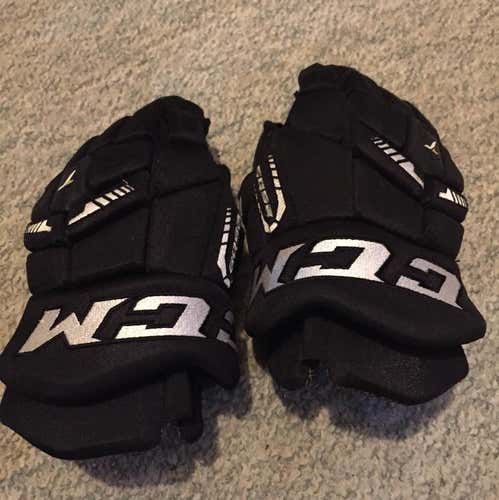 CCM Tacks 6052 Hockey Gloves