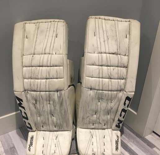 CCM 860 Goal Pads