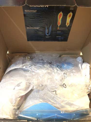 New Bauer Vapor 1X Skates Senior Size 8