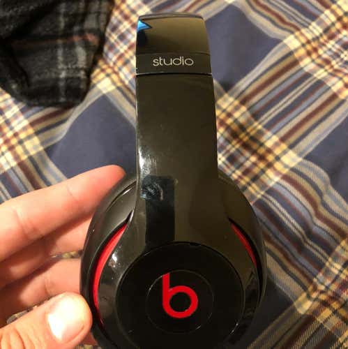 Beats Solo 2