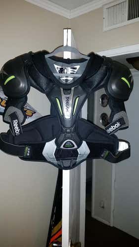 New Reebok KFS Hybrid Shoulder Pads Senior