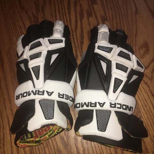 Black Under Armour Lacrosse Gloves