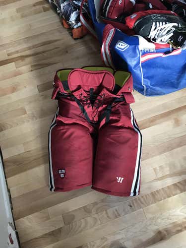 Harvard Mens Large Warrior Franchise Hockey Pants