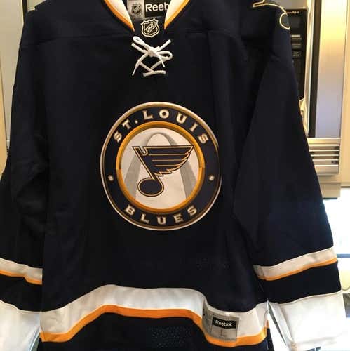 Patrik Berglund St Louis Blues Reebok Home Jersey Large