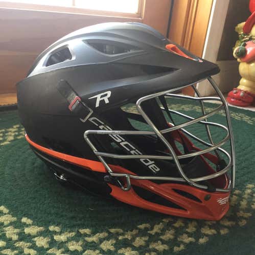 Cascade R Matte Black Great Condition