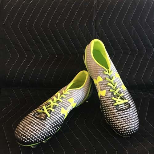 Under Armor Size 11 Cleats