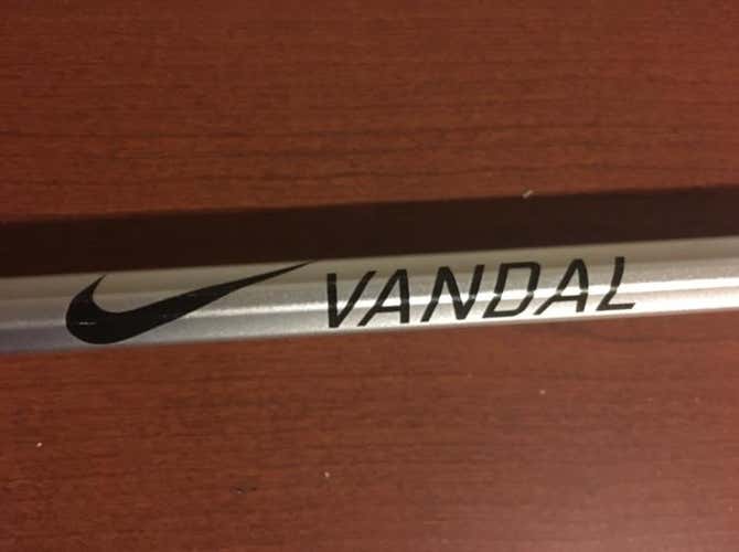 Never used Nike Vandal 7075 shaft.