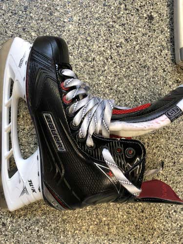 Bauer Vapor XLTX Pro Skates Senior Size 6.5D