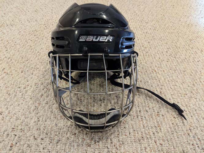 Bauer BHH9900L Helmet with FM9900 Cage