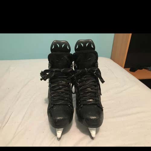 Like New Bauer 1s Le Skates (extra steel)
