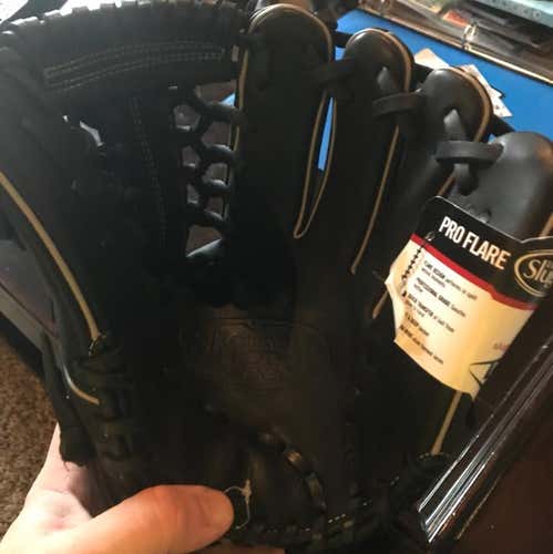 Louisville Pro Flare Brand New