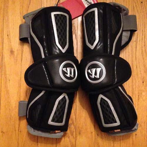 Warrior Evo Arm Guard - Large - Black -BN w/tags