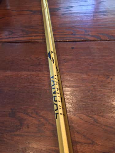 RARE NIKE VANDAL in GOLD - $35??!!??