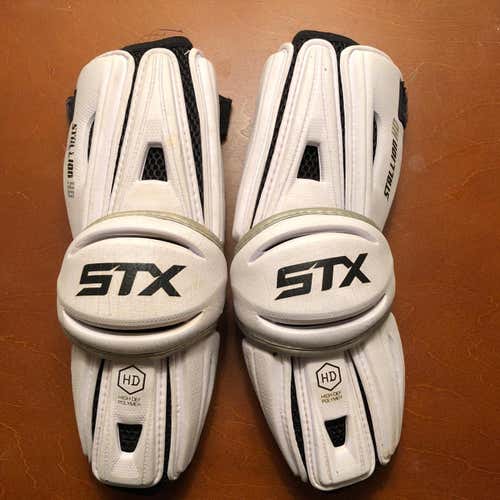 STX Stallion HD Arm Guards