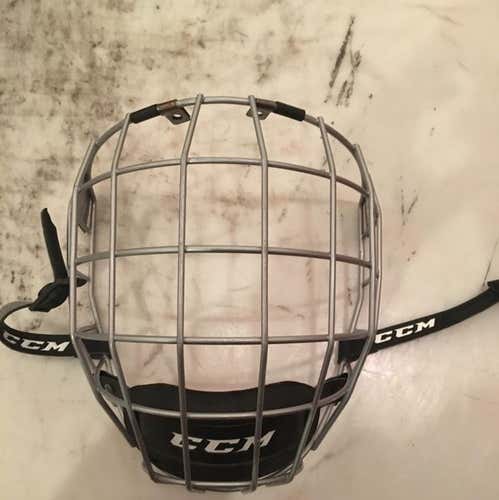 Brand New CCM Large Cage