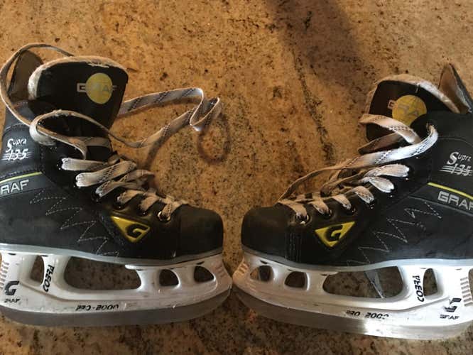 Graf Supra 135 Skates Junior Size 1