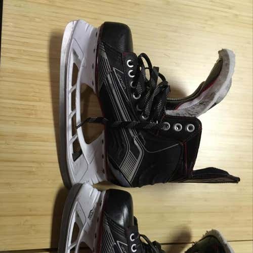 Used Bauer X500 Skates