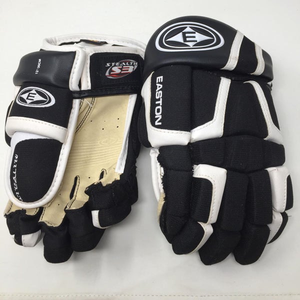 Easton Gloves