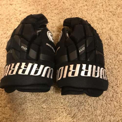 Used Warrior QR3 Gloves
