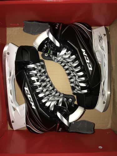 New CCM Ribcore 66K Skates Senior Size 9EE