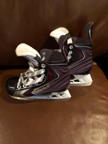 Bauer X60 Skates Youth Size 13.5