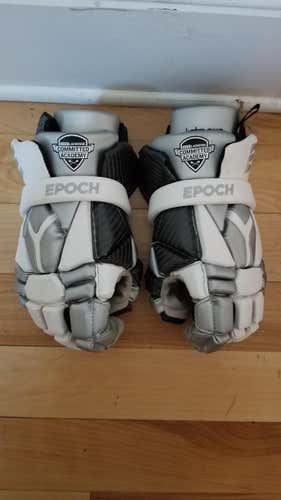 Inside Lacrosse Committed Academy Epoch Integra Gloves
