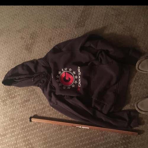 sweatshirt and shaft