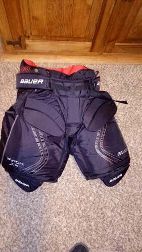 New Bauer Vapor X40 Goalie Pants Senior