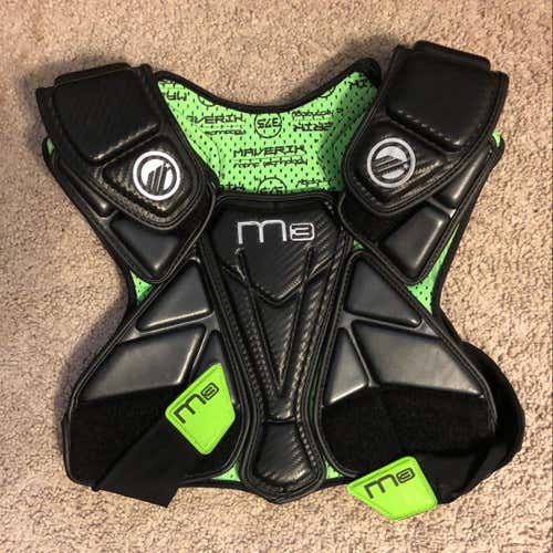 BN Large Maverik M3 Shoulder Pads