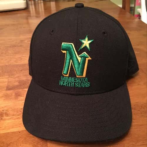 New Era Minnesota North Stars Fitted Hat 7 1/4