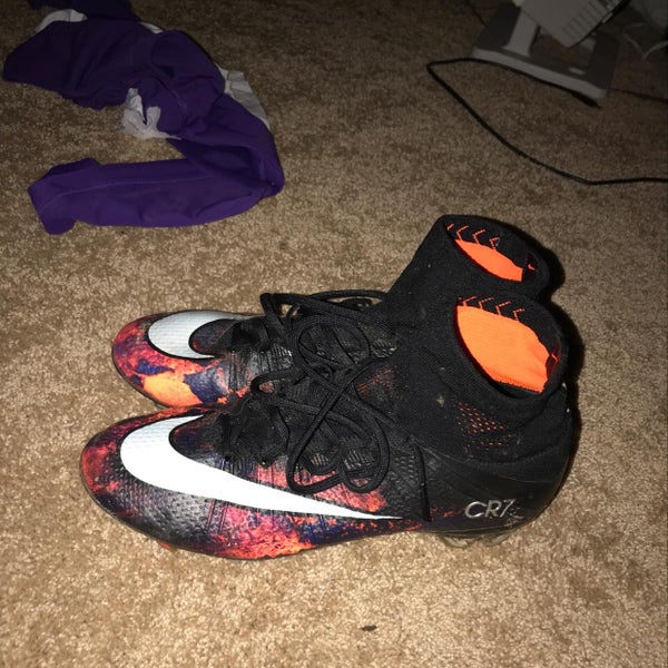 Nike Mercurial Superfly 4, Chapter 1: Savage Beauty