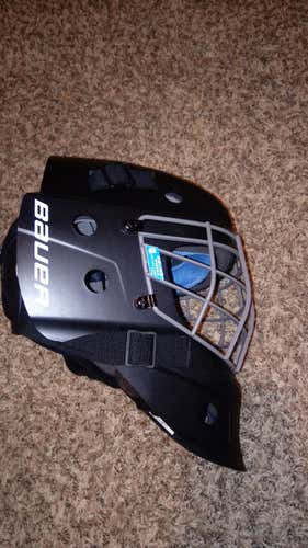 New Bauer NME 5 Goalie Mask Senior