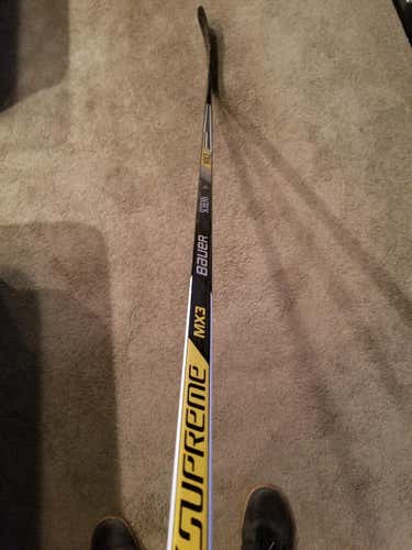 New Bauer Supreme MX3 Pro Stock RH