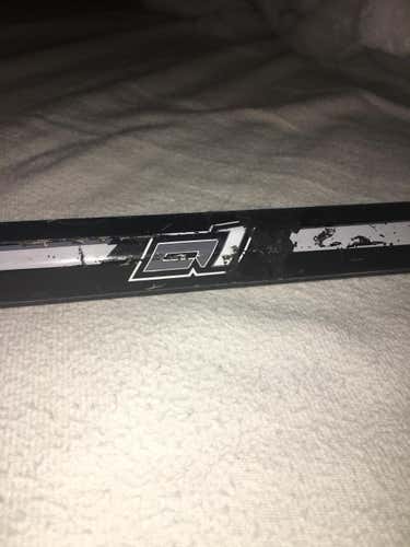 Maverik Shaft