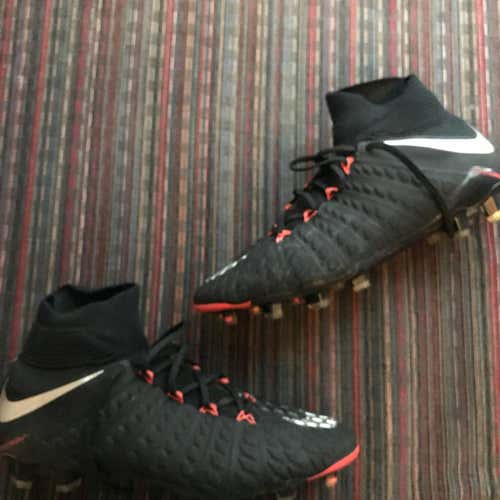 Nike Hypervenom