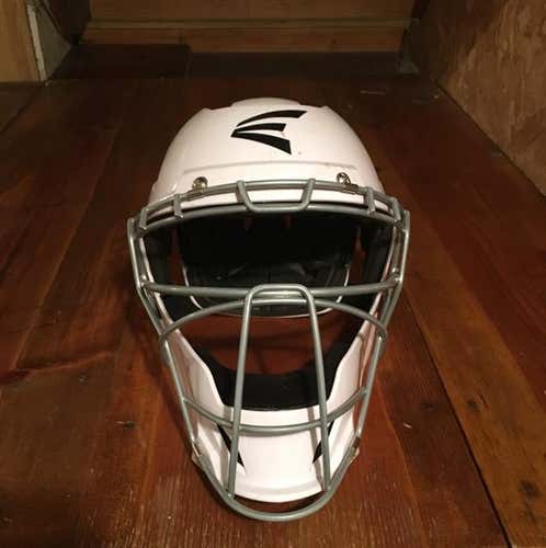 Easton M7 Gloss Catcher’s Helmet