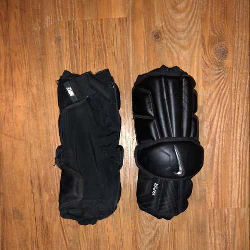 Nike Vapor Arm Guards
