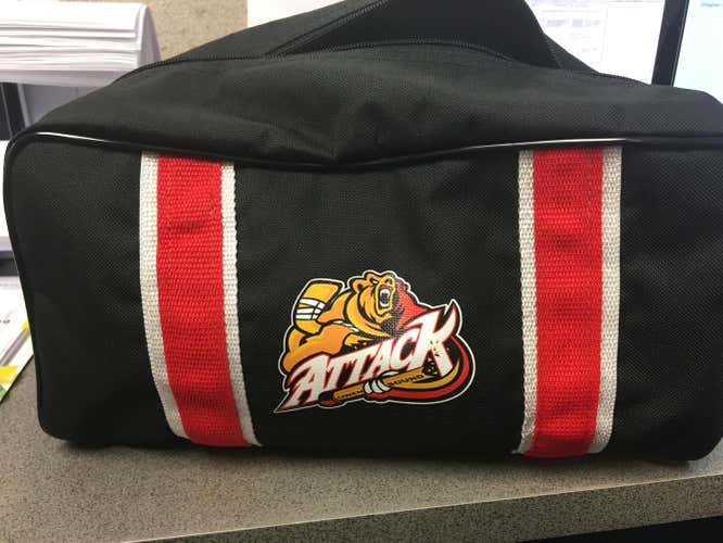Team Issue Owen Sound Attack Toiletry Bag