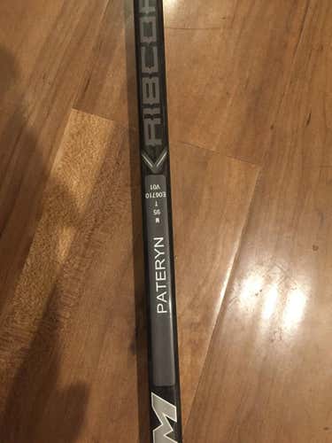 2 CCM RibCor 40K Stick Righty Heel 95 Senior