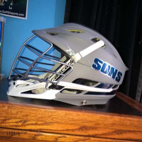 Gray Cascade R (decals don’t come with)