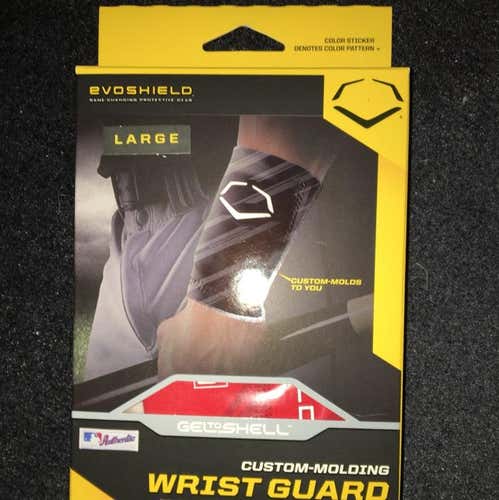 *MAKE AN OFFER* Size Large EvoStrip Wrist Guard