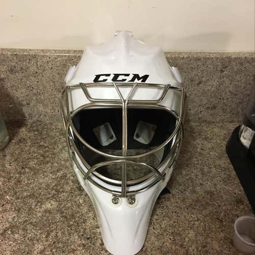 CCM 9000 Goalie Mask - Small