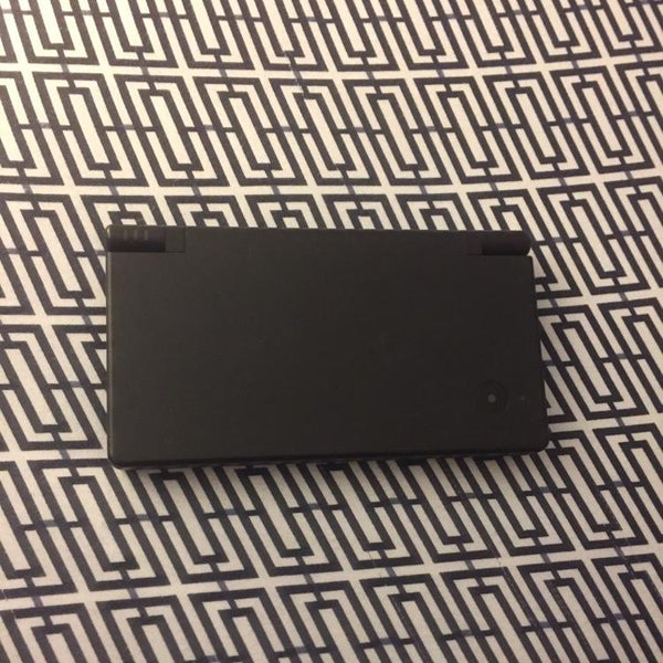 Used Good Condition Black Nintendo DSi Game Console