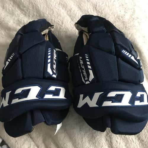 Brand New CCM Ultratacks Gloves 13”