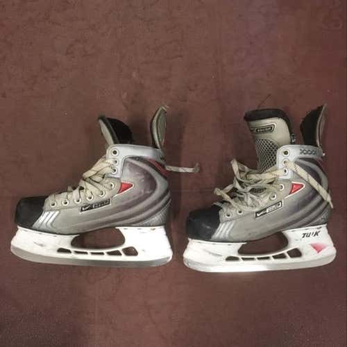 Used Bauer Vapor Skate Size 5.5 EE