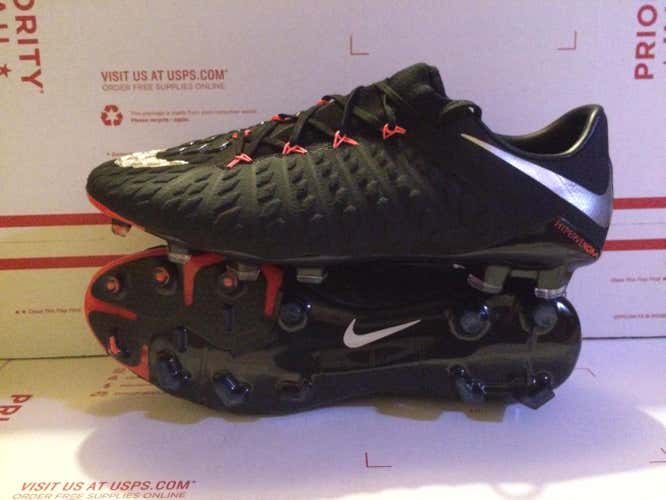 New Nike Hypervenom Phantom III low cut Sz 11