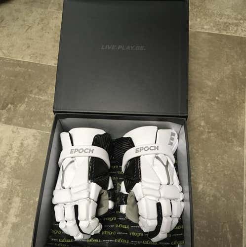 VGC Epoch Integra Gloves - 13” With Box!