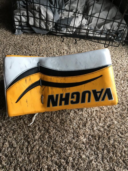 Vaughn Pro Return Goalie Glove & Blocker Regular Senior