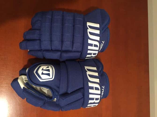 Warrior Franchise Maple Leafs Winter Classic 13”